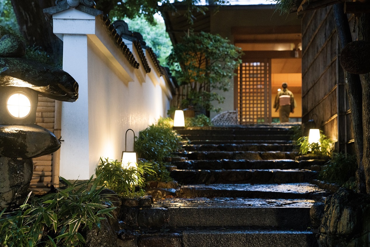 kyoto garden entrance